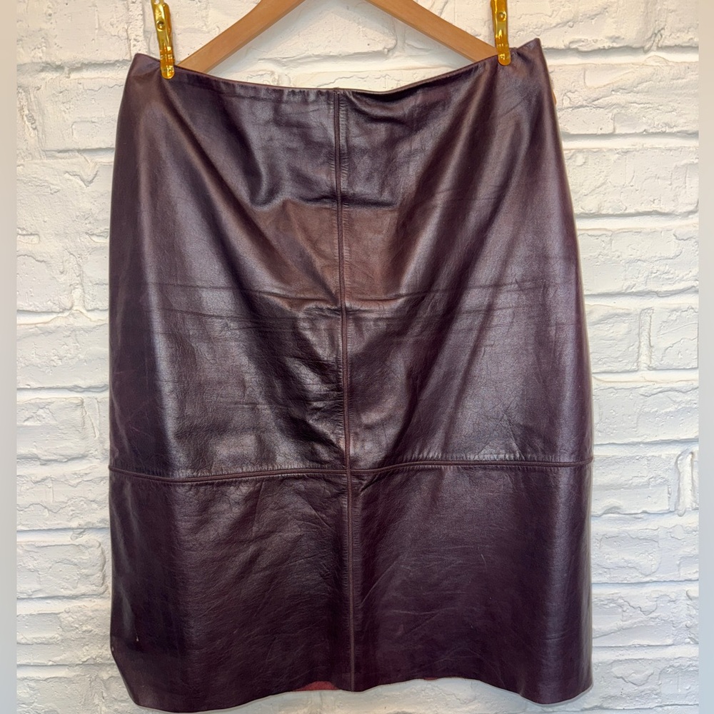 Vintage Nine West leather skirt